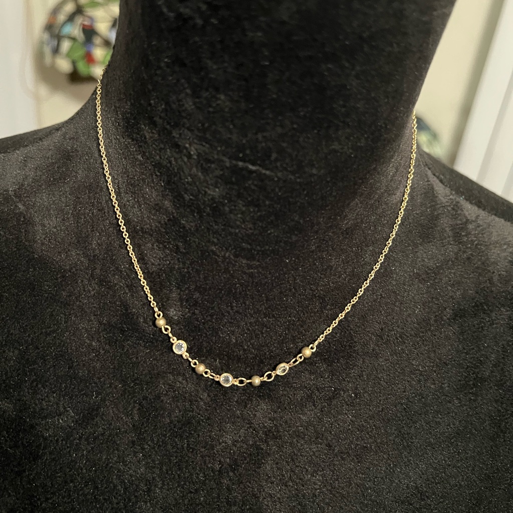 Elegant Gold Tone Quartz 16 Necklace Elegant Gold Tone Quartz 16 Necklace